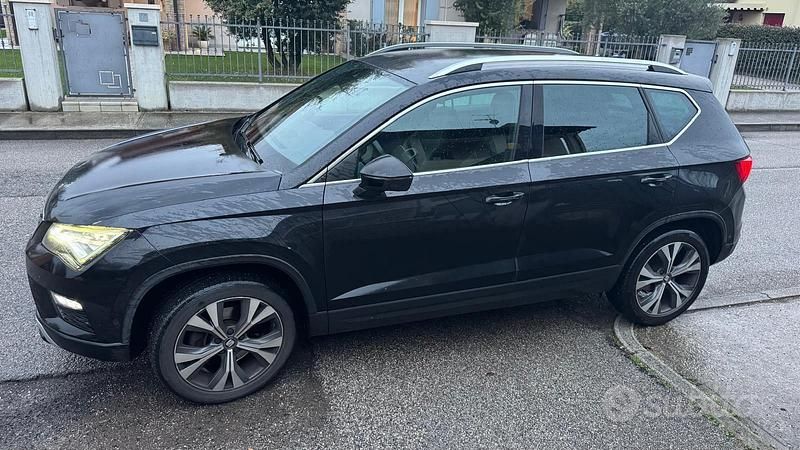 Usata Seat Ateca XCELLENCE 116 CV (85 kW) 2018 Nero SUV