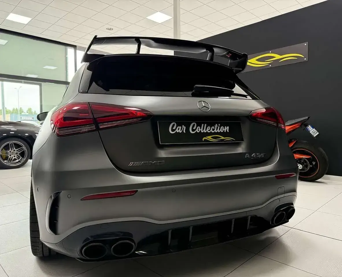 Usata Mercedes A45 AMG AMG 421 CV (309 kW) 2020 Grigio montagna magno Utilitaria
