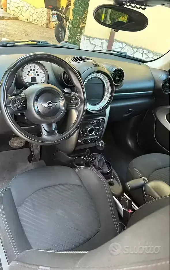 Usata Mini Paceman 111 CV (81 kW) 2014 Grigio Utilitaria