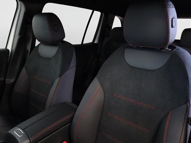 Nuova Mercedes GLB200 AMG Line Premium 150 CV (110 kW) 2026 Bianco SUV