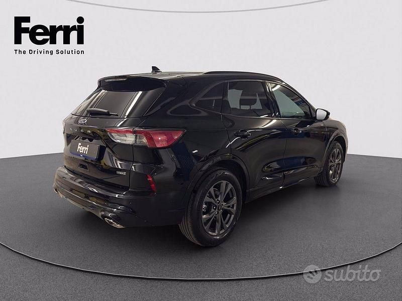Usata Ford Kuga ST-Line X 225 CV (165 kW) 2023 Ragate black SUV