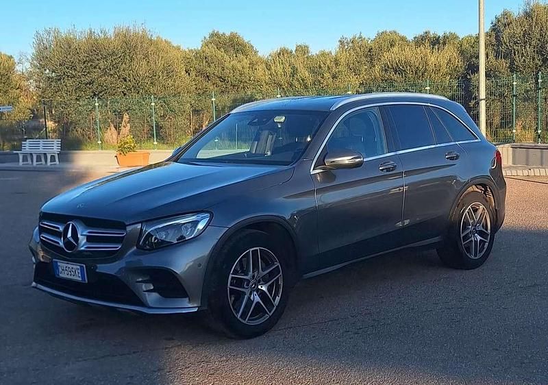 Usata Mercedes GLC250 204 CV (150 kW) 2019 SUV