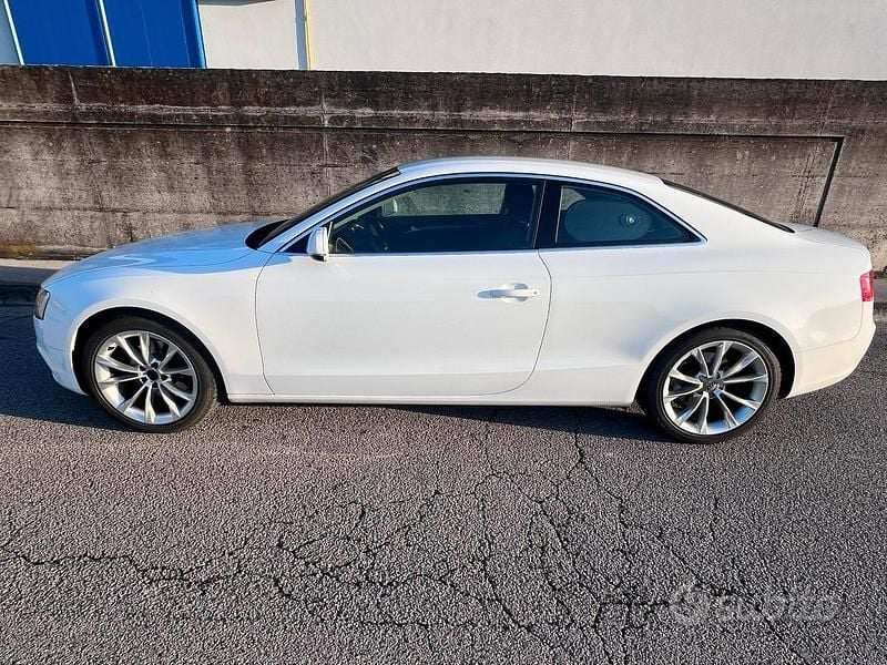 Usata Audi A5 177 CV (130 kW) 2011 Bianco Coupé