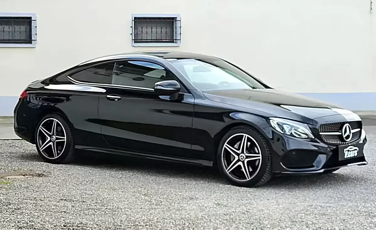 Usata Mercedes C220 Premium 170 CV (125 kW) 2018 Nero Coupé
