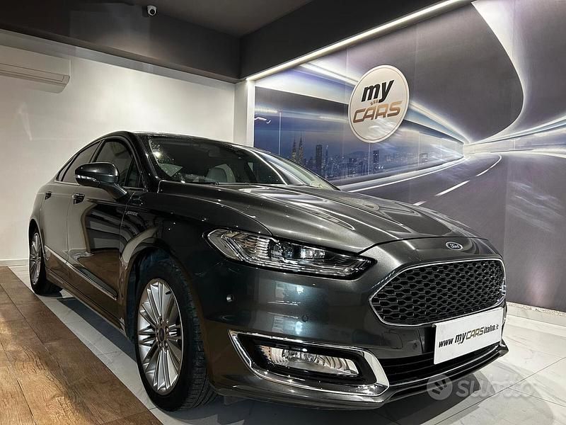 Occasion Ford Mondeo Vignale 180 ch (132 kW) 2018 Gris Break