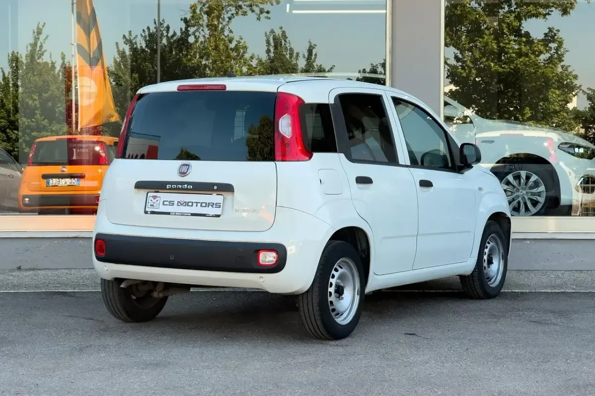 Usata Fiat Panda 70 CV (51 kW) 2021 Bianco Utilitaria