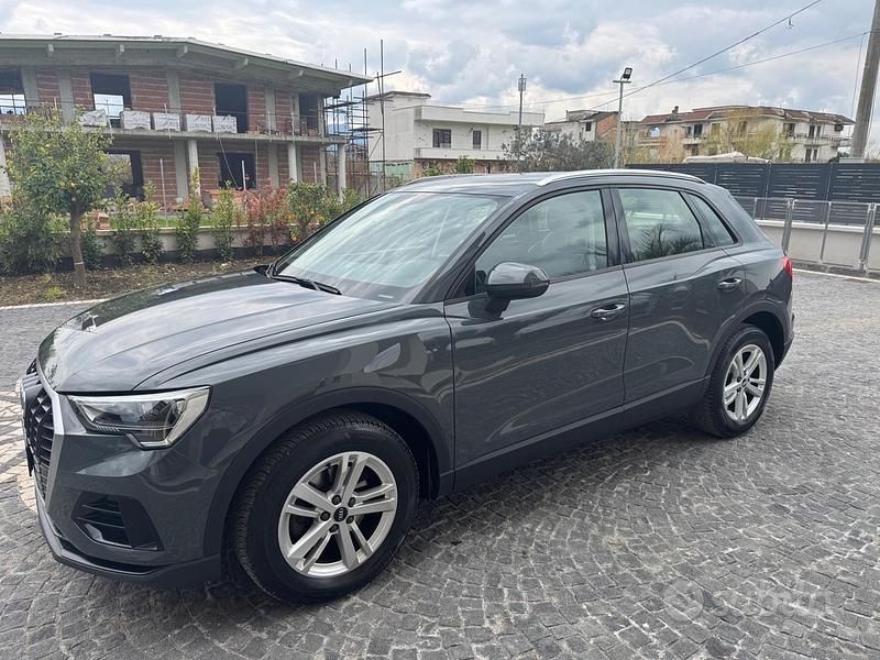 Usata Audi Q3 Business 150 CV (110 kW) 2021 Grigio SUV