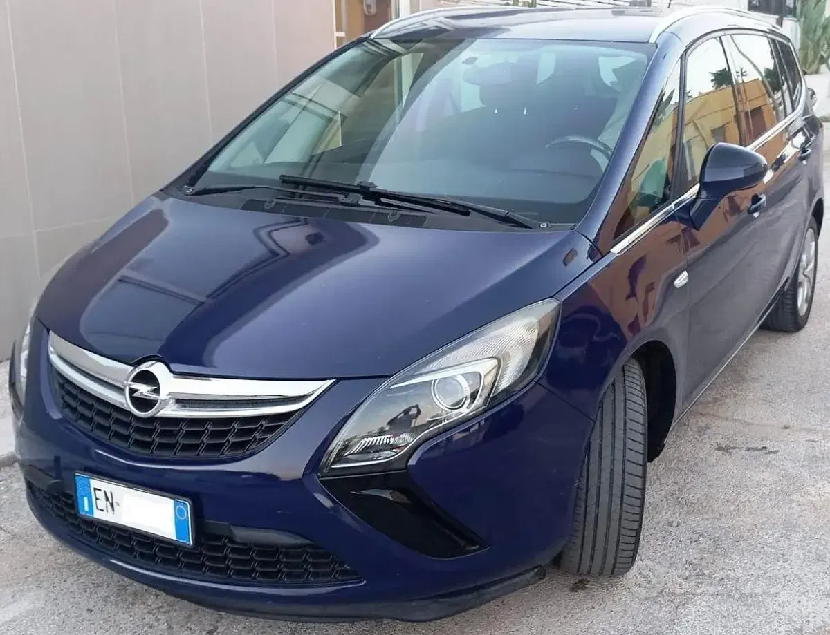 Usata Opel Zafira 150 CV (110 kW) 2012 Bluazzurro Monovolume