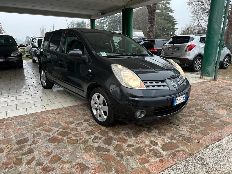 Usata Nissan Note Acenta 86 CV (63 kW) 2008 Nero Monovolume