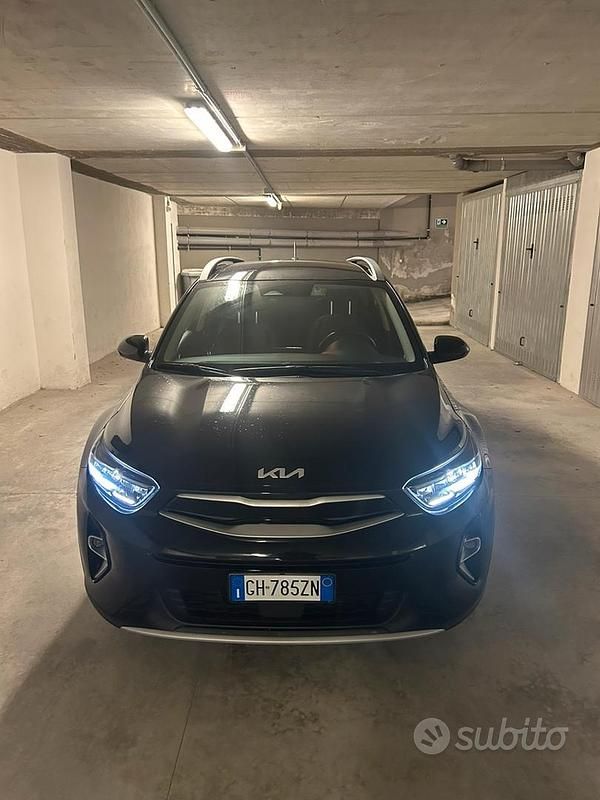 Usata Kia Stonic 2022 Nero SUV