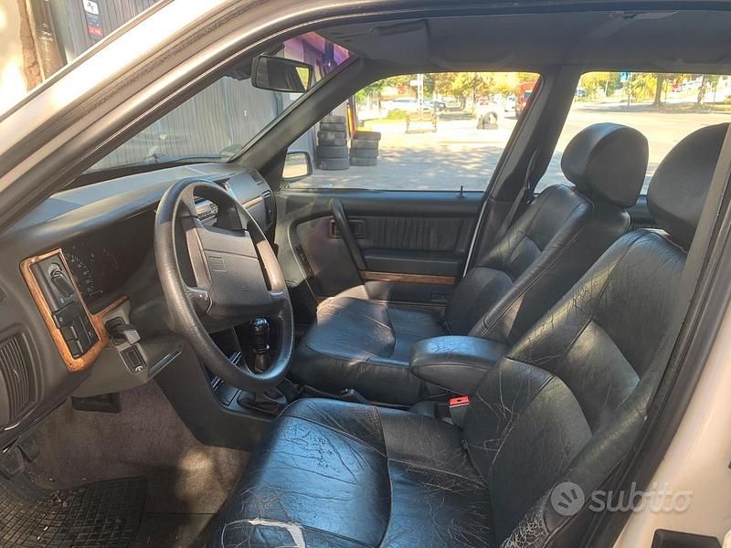 Usata Volvo 460 1996 Bianco Berlina