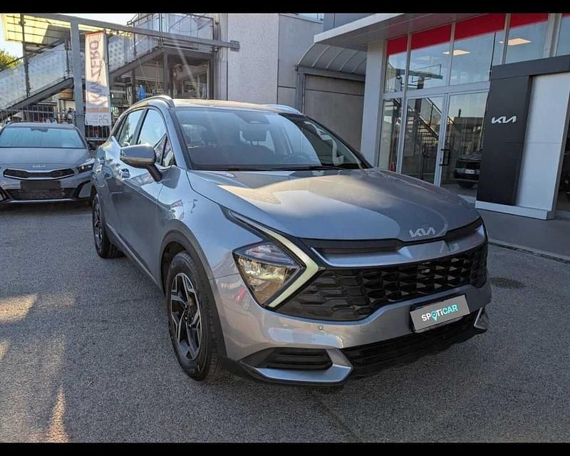 Usata Kia Sportage 136 CV (100 kW) 2022 Argento SUV