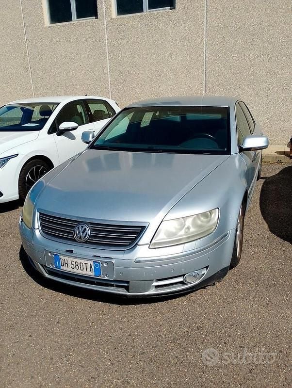 Begagnad VW Phaeton 2007 Grå Sedan