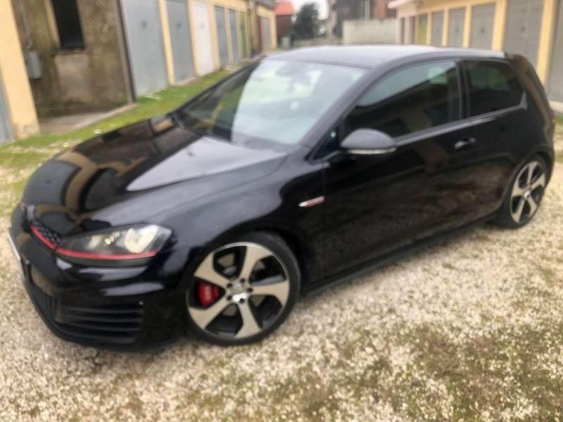 Usata VW Golf VII GTI 230 CV (169 kW) 2015 Nero Berlina