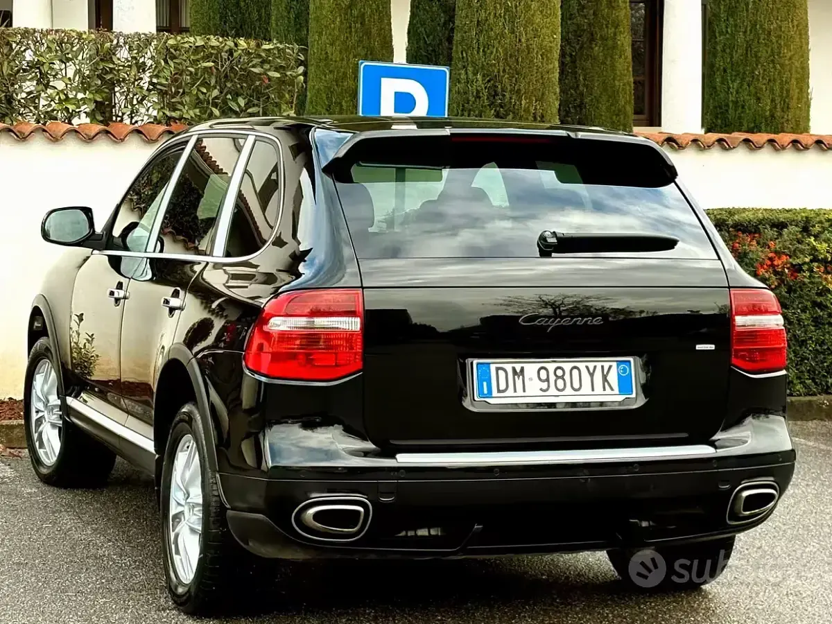 Usata Porsche Cayenne 290 CV (213 kW) 2008 Nero SUV