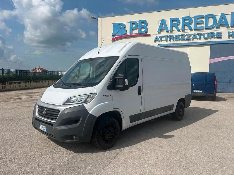Usata Fiat Ducato 33 130 CV (95 kW) 2016 Bianco Furgone