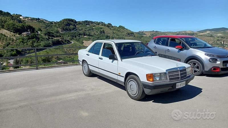 Usata Mercedes 190 1986 Bianco Berlina