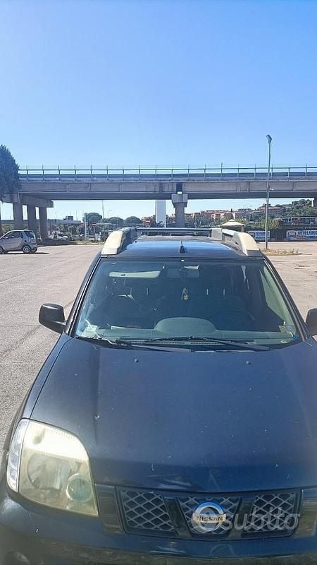 Usata Nissan X-Trail 136 CV (100 kW) 2004 Nero SUV