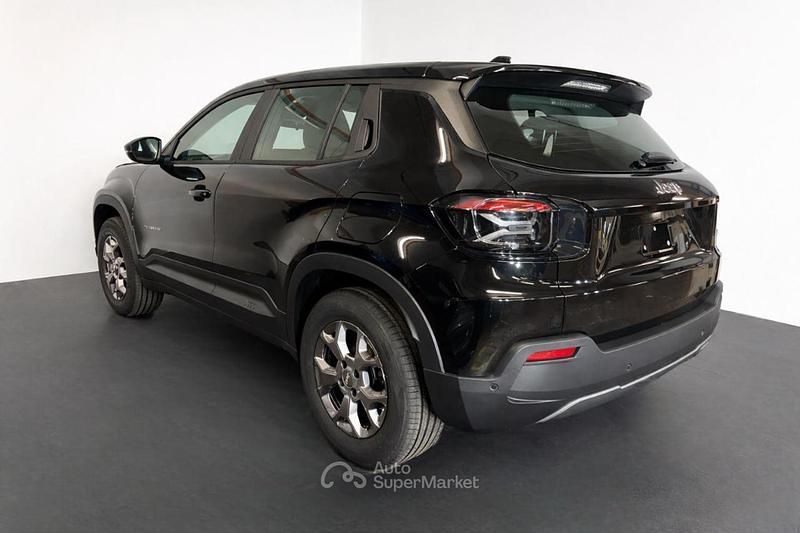 Nuova Jeep Avenger Longitude 101 CV (74 kW) 2025 Nero SUV
