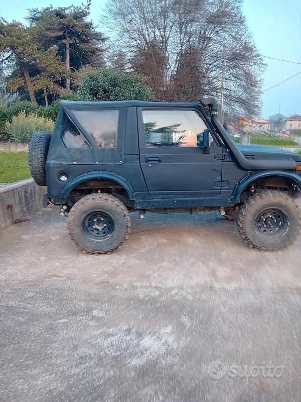 Usata Suzuki Samurai 1988 Nero SUV
