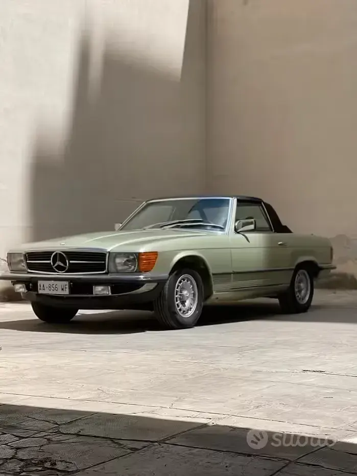 Usata Mercedes SL450 109 CV (80 kW) 1970 Verde Cabrio