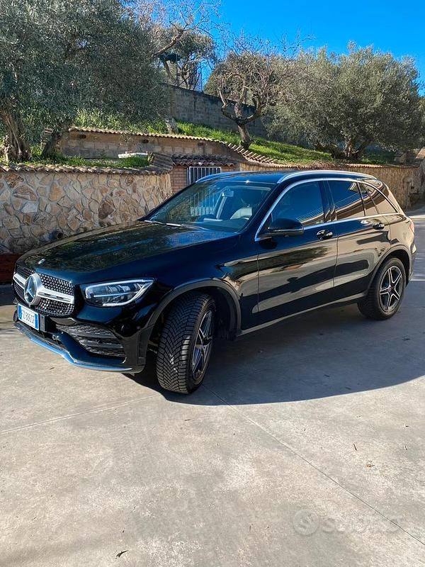 Usata Mercedes GLC200 Premium 163 CV (119 kW) 2019 Nero SUV