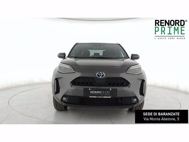 Usata Toyota Yaris Cross Trend 116 CV (85 kW) 2022 Grigio scuro SUV