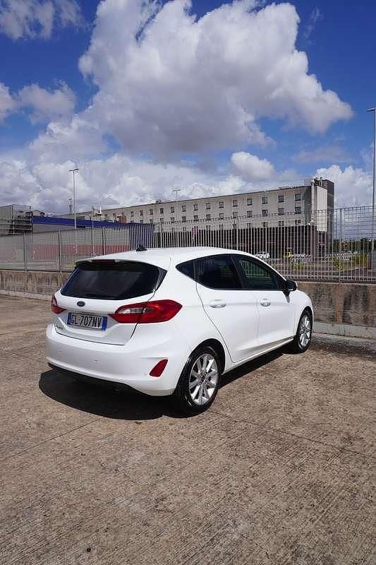 Usata Ford Fiesta Titanium S 101 CV (74 kW) 2019 Bianco Utilitaria