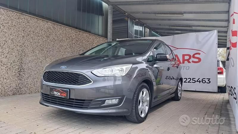 Begagnad Ford C-MAX Titanium 120 HK (88 kW) 2015 Grå Minibuss