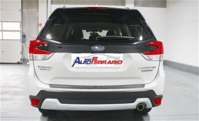 Usato 2021 Subaru Forester 2.0 El_Hybrid 150 CV (28.100 €)