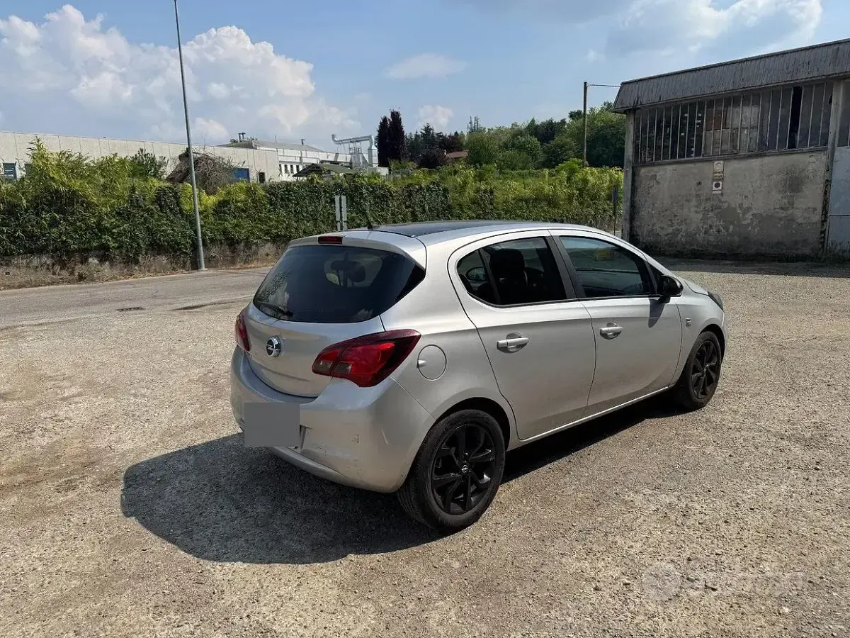 Usata Opel Corsa 90 CV (66 kW) 2019 Grigio Utilitaria