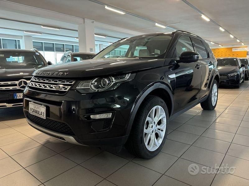 Nero Usata 2016 Land Rover Discovery Sport HSE SUV | 17.900 € (Buon prezzo) - Immagine 1/4