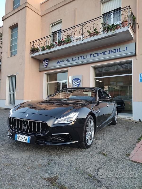 Usata Maserati Quattroporte GranLusso 275 CV (202 kW) 2017 Nero Berlina