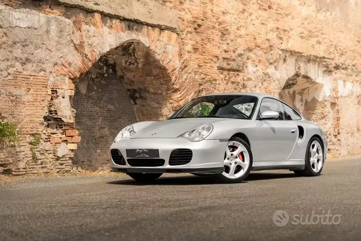 Usata Porsche 996 Turbo 420 CV (308 kW) 2001 Grigio Coupé