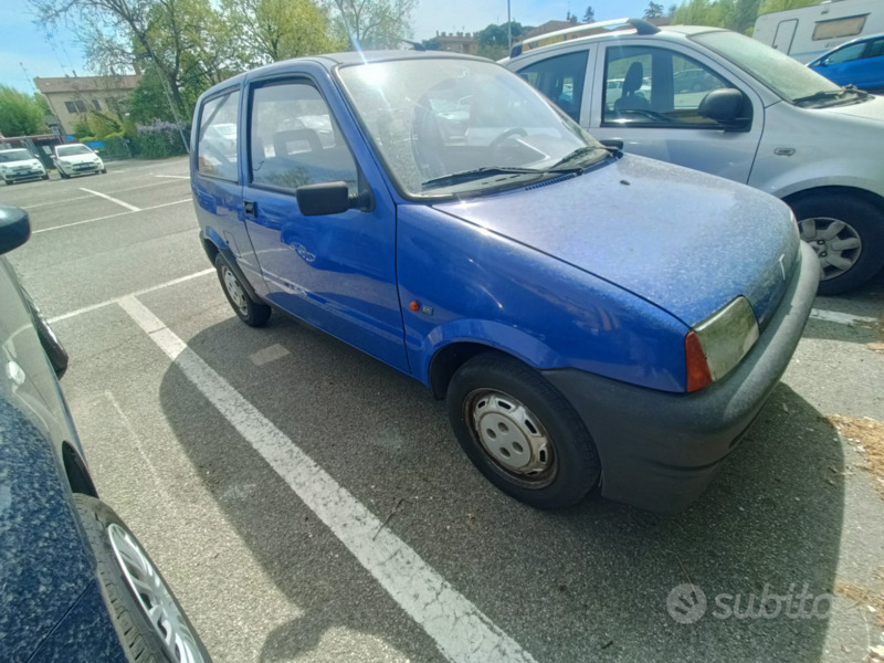 Usato 1994 Fiat Cinquecento 0.7 Benzin 30 CV (950 €)