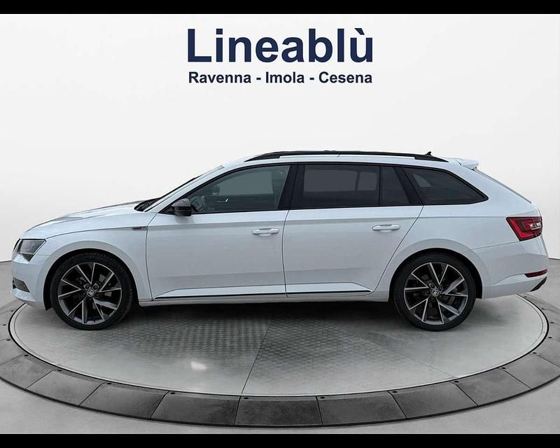 Usata Skoda Superb SportLine 150 CV (110 kW) 2018 Bianco Station wagon
