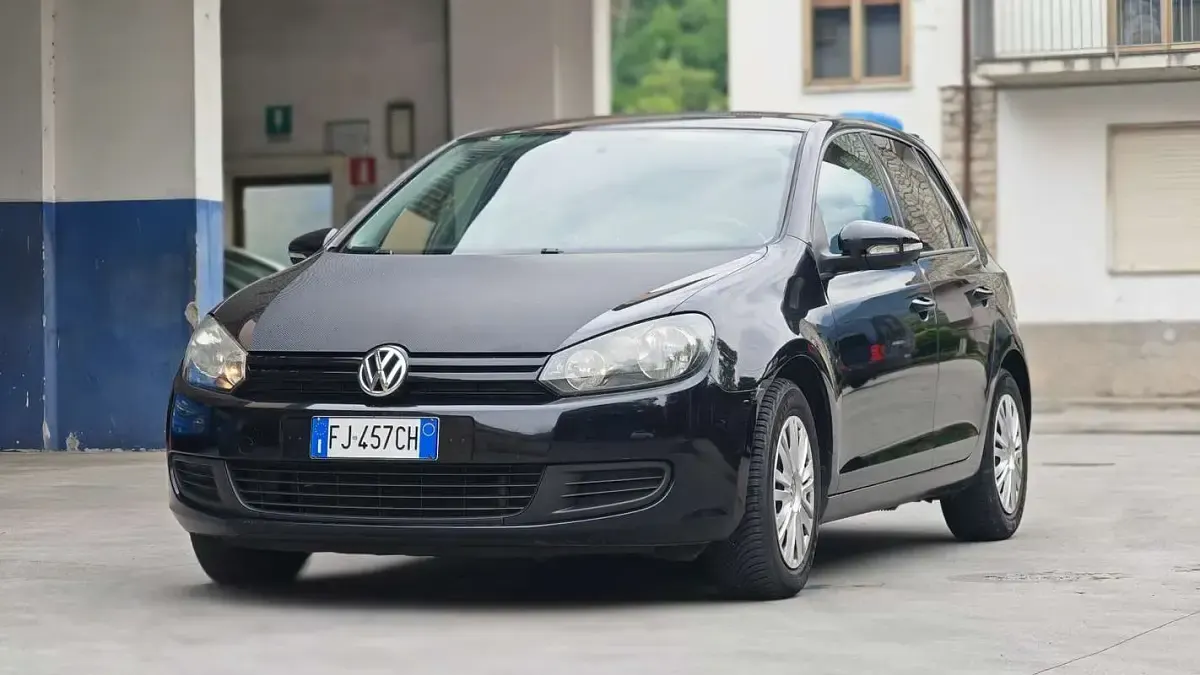 Usata VW Golf VI 122 CV (89 kW) 2011 Utilitaria