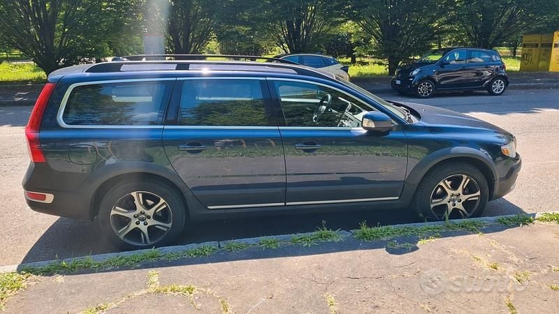 Usata Volvo XC70 Summum 215 CV (158 kW) 2013 Blu Station wagon