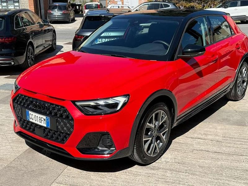 Usata Audi A1 Admired 110 CV (80 kW) 2021 Rosso SUV