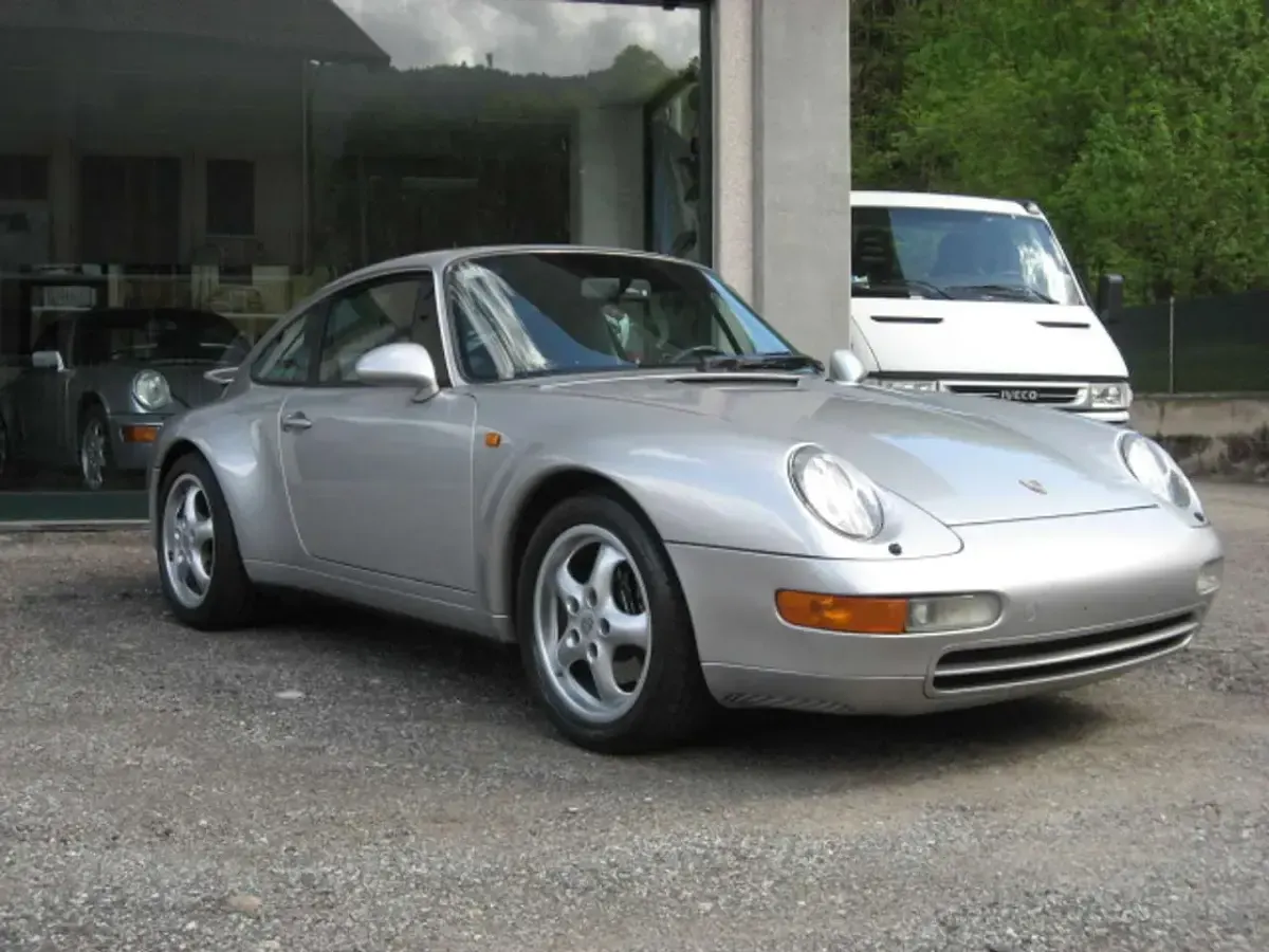 Usata Porsche 993 286 CV (210 kW) 1997 Argento Coupé