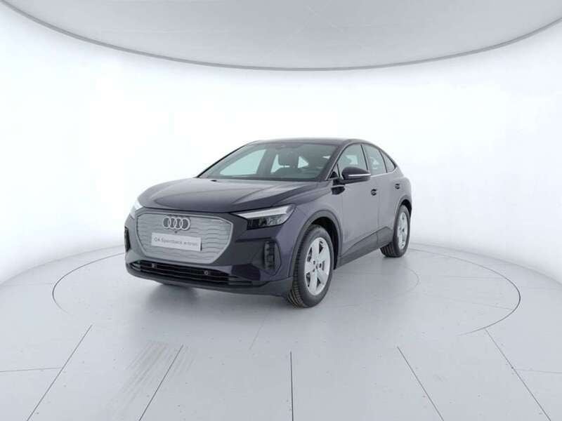 Viola Nuova 2024 Audi Q4 e-tron Comfort SUV | 44.390 € (Buon prezzo) - Immagine 1/4
