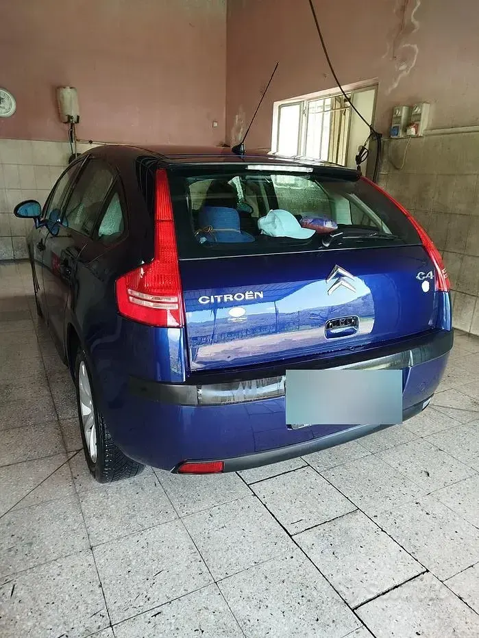 Usata Citroën C4 110 CV (80 kW) 2005 Blu Berlina