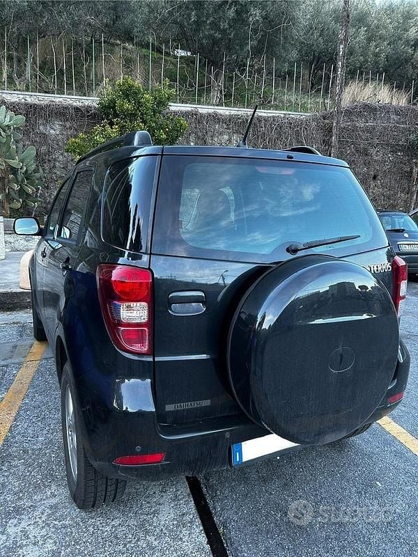 Usata Daihatsu Terios 2009 Nero SUV