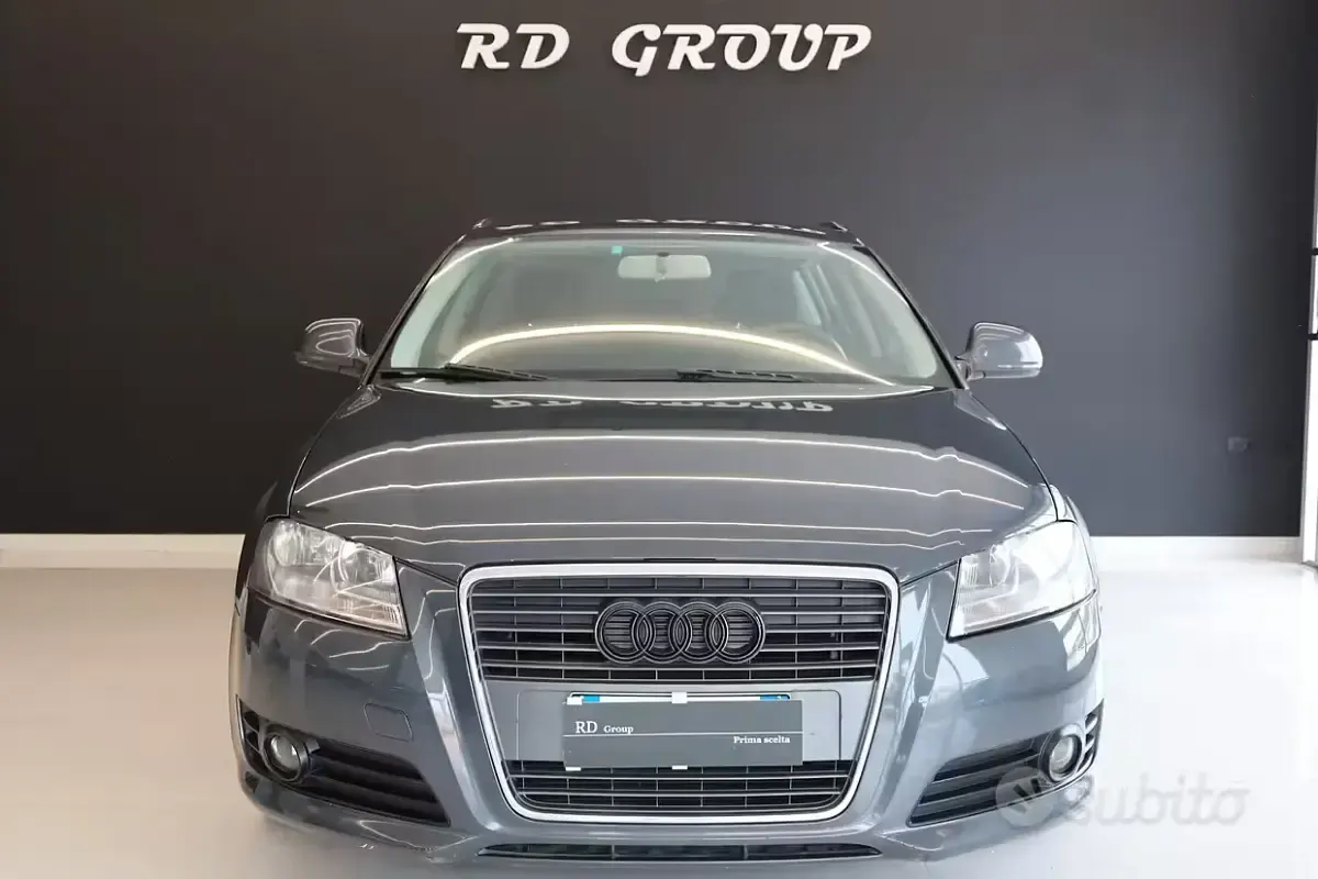Usata Audi A3 Attraction 105 CV (77 kW) 2010 Grigio Utilitaria