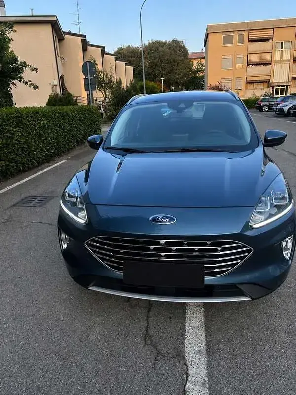 Usata Ford Kuga 120 CV (88 kW) 2021 SUV
