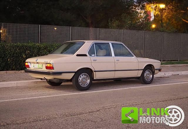 Begagnad BMW 525 Efficient Dynamics 145 HK (106 kW) 1970 Sedan