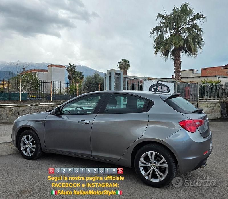 Usata Alfa Romeo Giulietta Business 120 CV (88 kW) 2017 Grigio Utilitaria