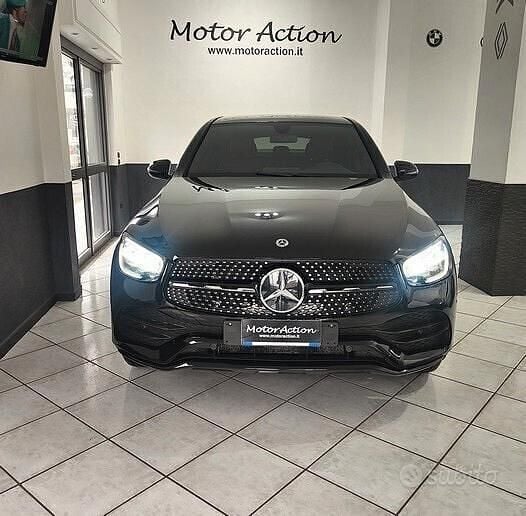 Begagnad Mercedes GLC220 Premium 194 HK (142 kW) 2021 Svart Sportkupé