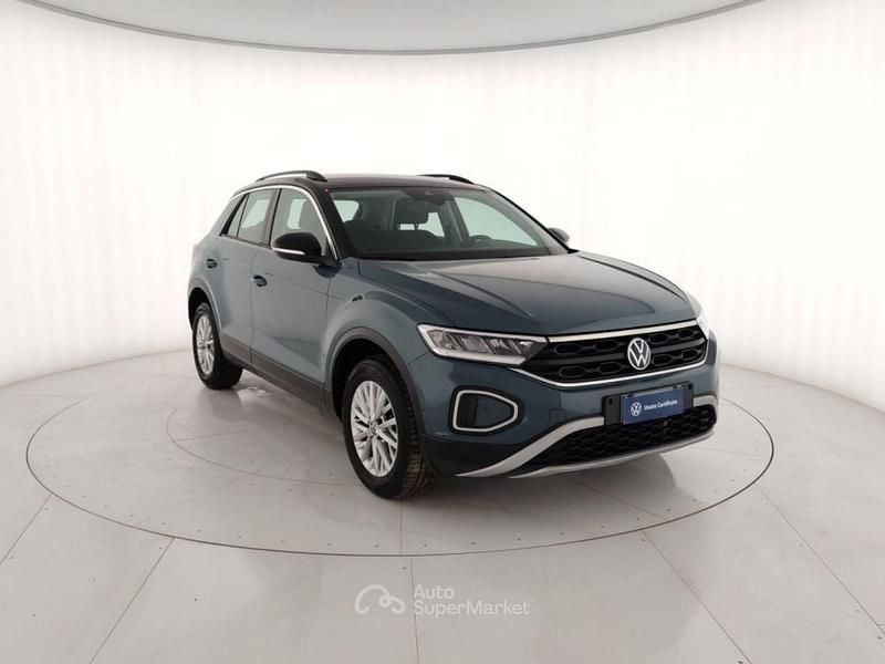 Usata VW T-Roc Life 150 CV (110 kW) 2025 Grigio metallizzato SUV