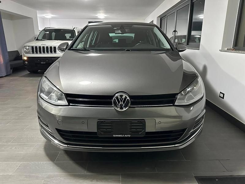 Usata VW Golf VII Highline 104 CV (76 kW) 2013 Grigio Berlina